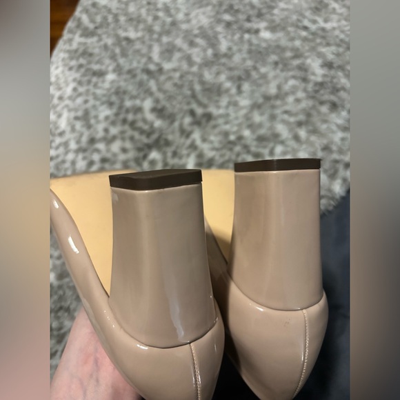 14th & Union Elegant Nude Block Heel Pumps - Picture 6 of 7